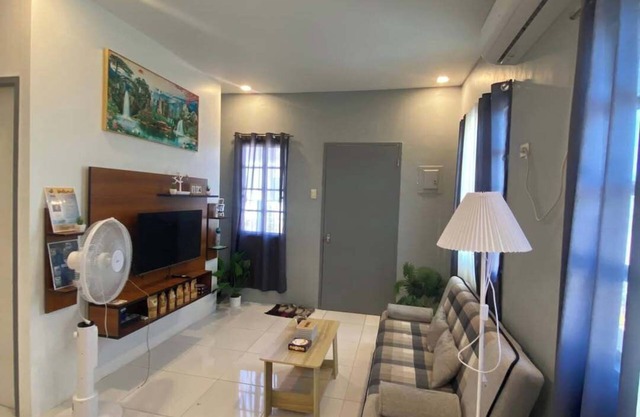 Near Dahican beach w/WIFI 250mbps + Paking area & family/pet friendly