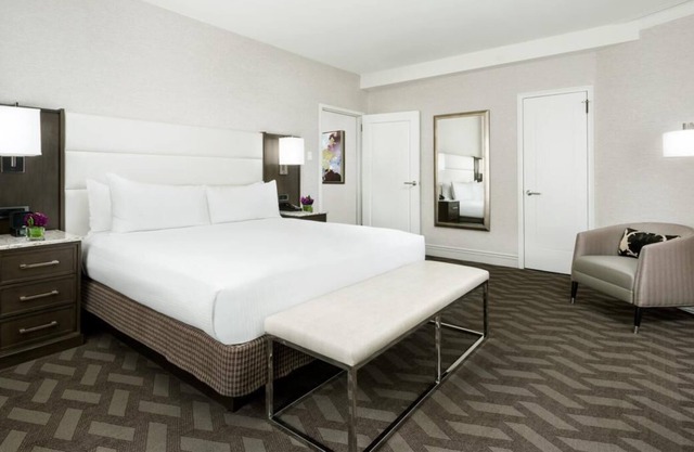 Near Historic Landmarks, 3 Modern Units, Pet-friendly!