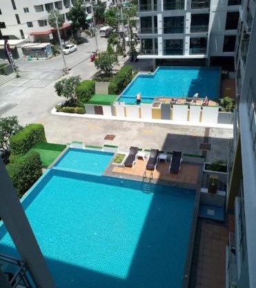 Neo2 condo 407