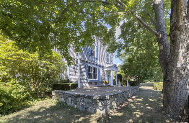 Nestled in the Heart of Jamestown's Village w/an Inground Pool