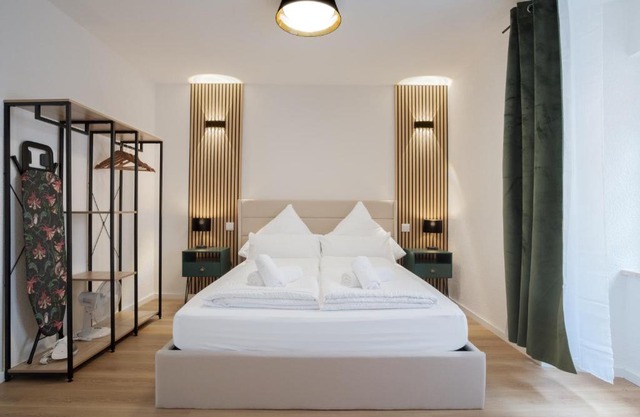 NEU/Design/Altstadt/Küche/NETFLIX