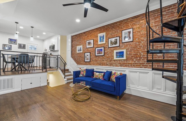 NEW 3BR/2Bath, 5 Beds, 10 Min to NYC-Sleeps 7