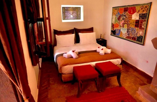 New and Lovely Riad 5 mnt From Square
