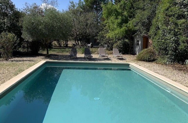 New announcement! Charming house 1.3 km from the center of Bédoin