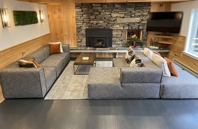 New - Closest House to Hermitage Clubhouse - 5 min walk to Hermitage Inn