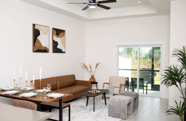 New Construction Agate Vista, 3 bedroom, 2 bath, 15 min away from the beach.