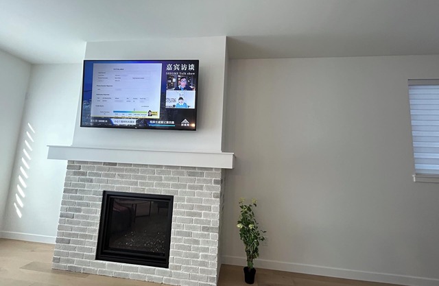 New contemporary and cozy house