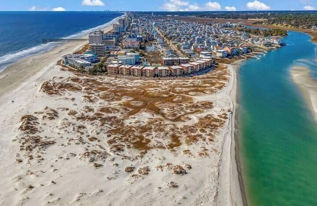 New! 💥Direct Beach Access💥Ocean Views!💥Ground Floor💥Pool Access!