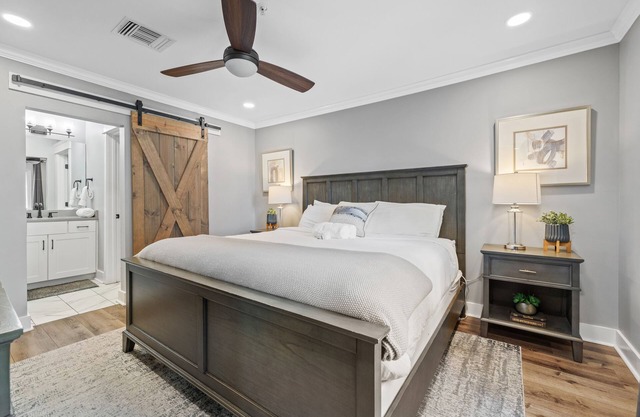 NEW! Downtown Jive: 1BR Riverfront Condo Sleeps 4