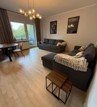 New Family KEN Apartment 80m2, metro Stoklosy