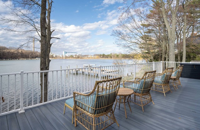 New Home on Pigeon Lake with Lake Michigan Beach Access