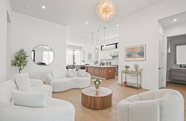 New Lavish Elegant 3Bd Family Home MarVista Pet Ok
