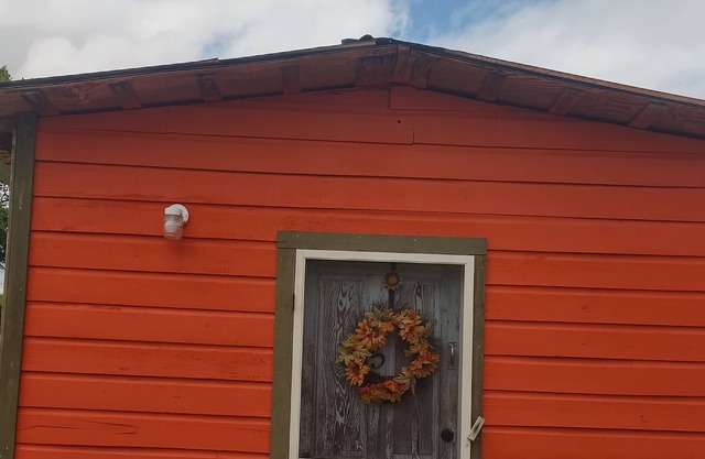 NEW LISTING! THE ORANGE POPSICLE (Studio Cabin) - Handicap accessible by RedAwning