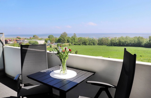 NEW "Meerblick D9" renovated 2024 with balcony & swimming pool in Horumersiel