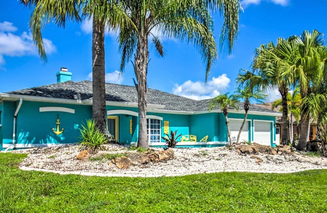 NEW! Punta Gorda Retreat w/ Heated Pool & Lanai!