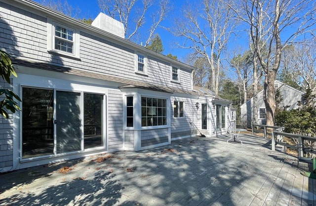New Seabury-3 Bedroom, 2 baths with large yard and deck