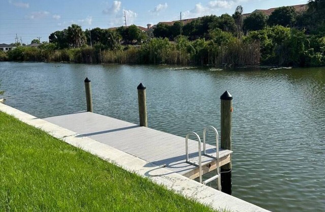 New Spacious Home w/Heated Saltwater Pool & Private Pier!