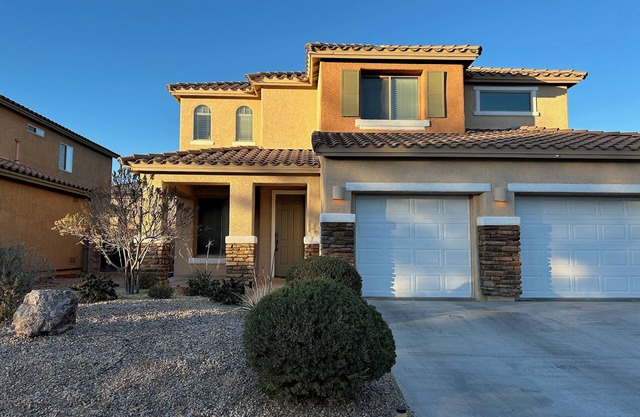 New Spacious Star Valley 5-bedroom home