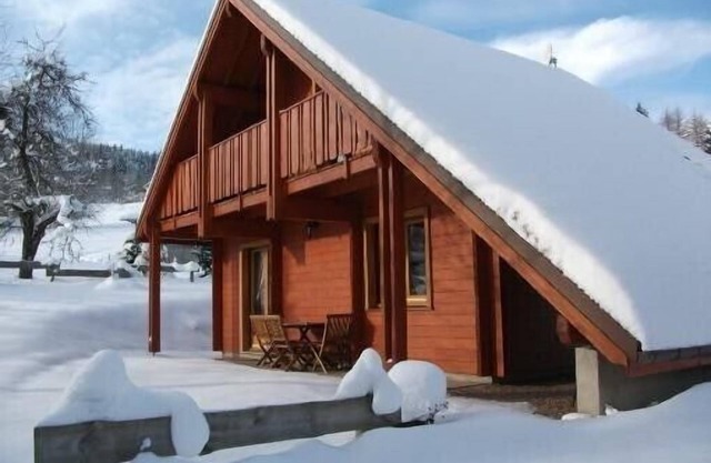 New stylish chalet made in wood in the mountain