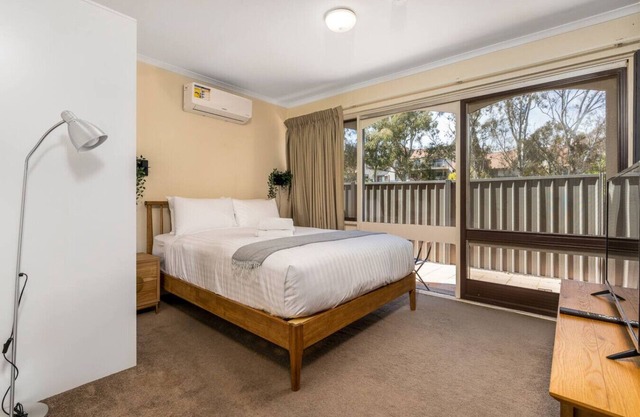 NEW TO VRBO: Compact and Convenient Unit