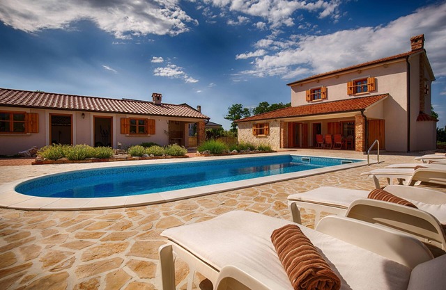 New villa with pool, garden, children's playground -TRAVELER Reiseburo Krk - ID 2179
