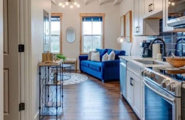 Newest Nashville · Perfect Home Downtown!
