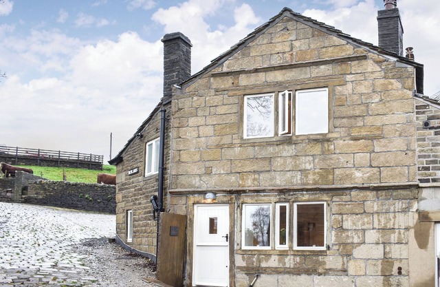 Newlands Farm Cottage Halifax