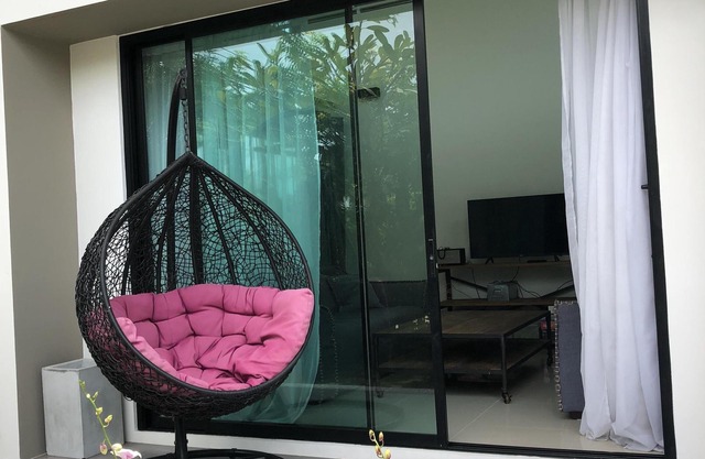 Newly built luxury modern villa near mile-long beach in Rayong/Mae Rumphung beach