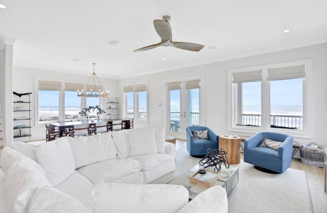 Newly constructed beachfront home with panoramic bay & Gulf views