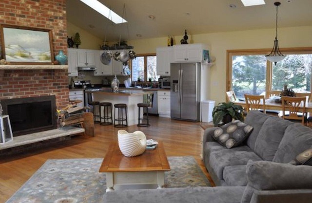 Newly Listed- Sandy Shores Haven: Minutes from First Encounter Beach!