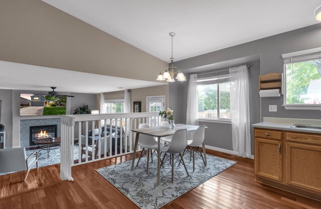 Newly Refurnished 3 Bed 2 Bath Highlands Ranch Home - Executive Rental