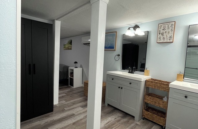 Newly Remodeled Home Away From Home