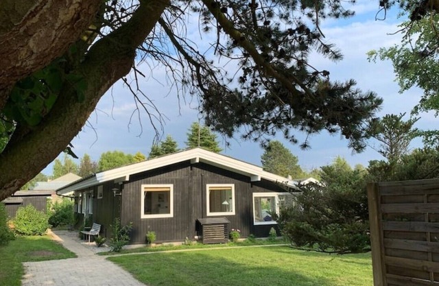 Newly renovated summer house in Hornbæk, close to water and city