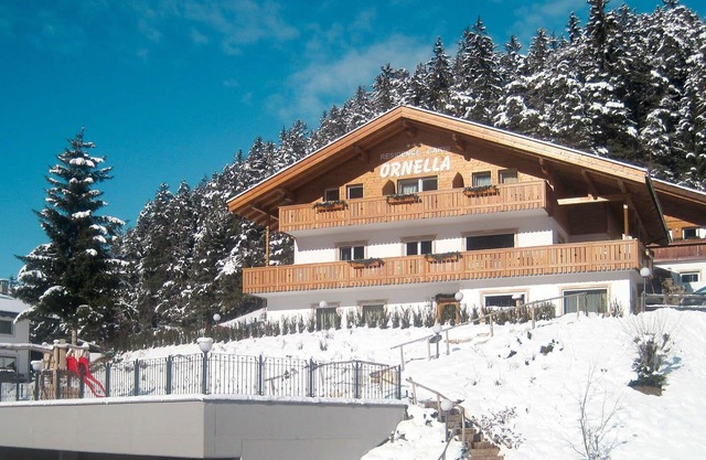 Nice apartment for 2 people with WIFI, TV, patio and parking