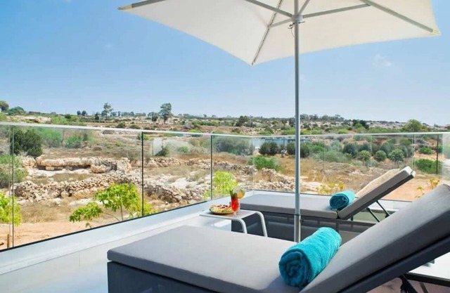 Nice 1BR Suite Interior View close to Nissi Beach