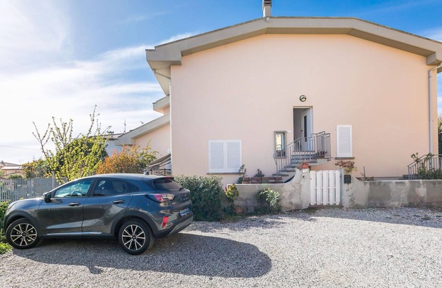 Nice apartment for 3 guests with WIFI, A/C, TV, patio and pets allowed
