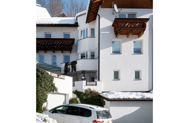 Nice apartment for 2 guests with WIFI, TV, terrace and parking