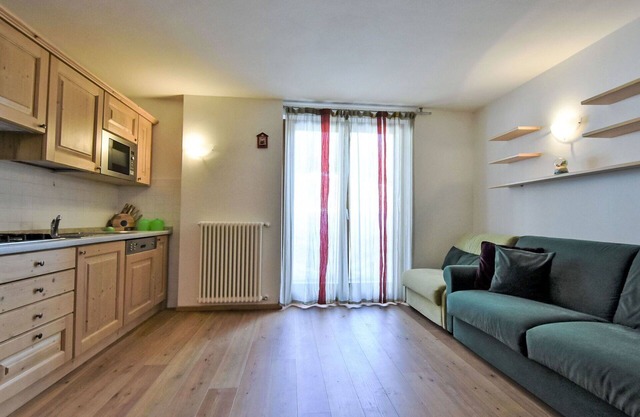 Nice apartment for 2 guests with WIFI, TV and pets allowed
