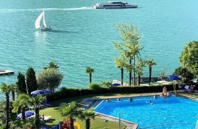 Nice apartment for 3 people with A/C, pool, WIFI, TV, balcony and parking