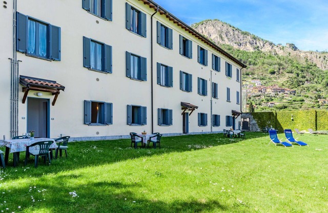 Nice apartment for 4 guests with WIFI, TV and patio