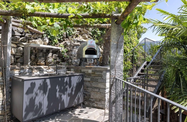 Nice apartment for 4 people with WIFI, A/C, TV, patio and panoramic view