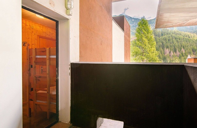 Nice apartment for 4 people with TV and balcony