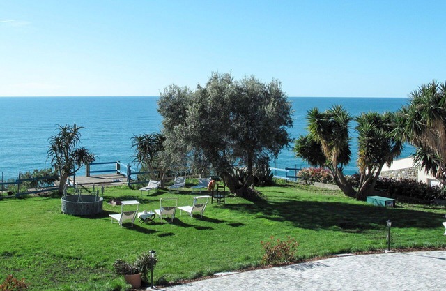 Nice apartment for 5 guests with WIFI, TV and terrace