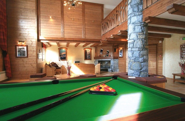 Nice apartment for 6 people with pool, WIFI, TV, terrace and pets allowed