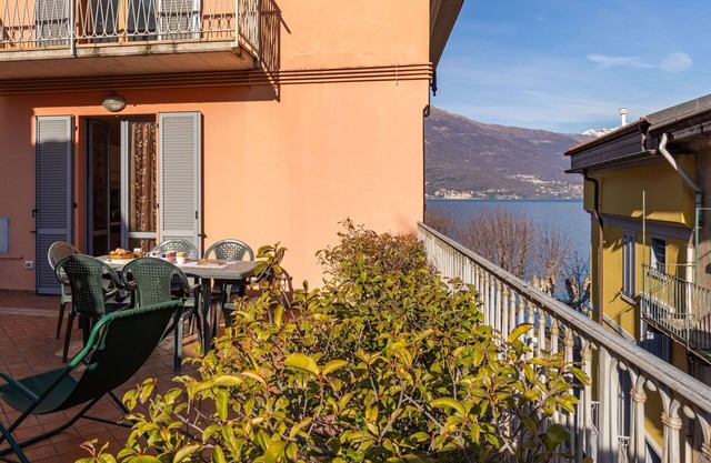 Nice apartment for 6 guests with WIFI, TV and terrace