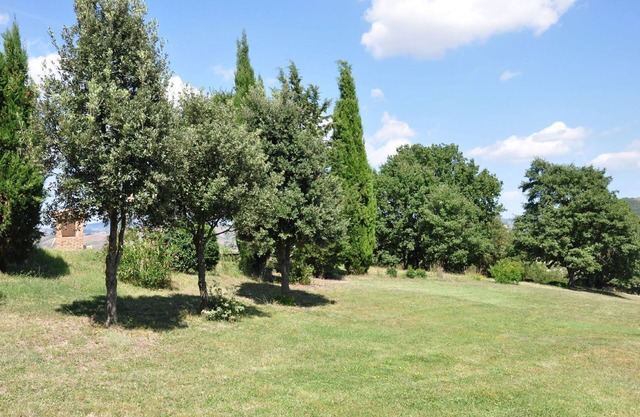 Nice apartment for 6 guests with pool, WIFI, TV, patio, pets allowed and panoramic view