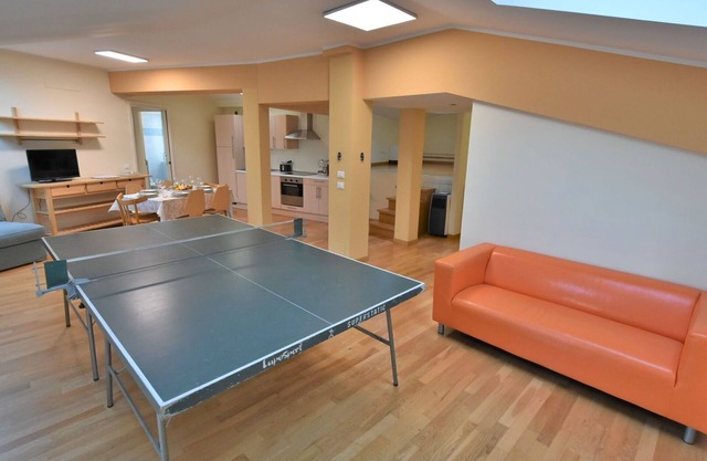 Nice apartment for 6 guests with WIFI, A/C and TV