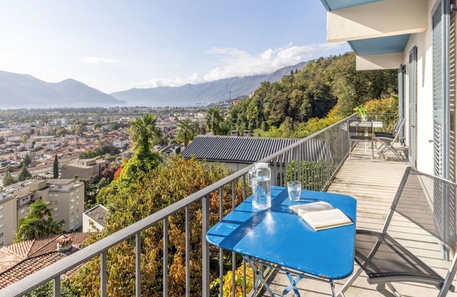 Nice apartment for 6 people with WIFI and balcony
