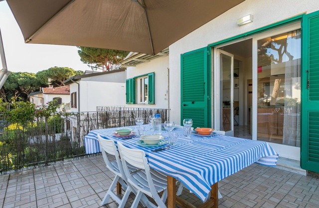 Nice apartment for 6 people with A/C, WIFI, terrace and pets allowed