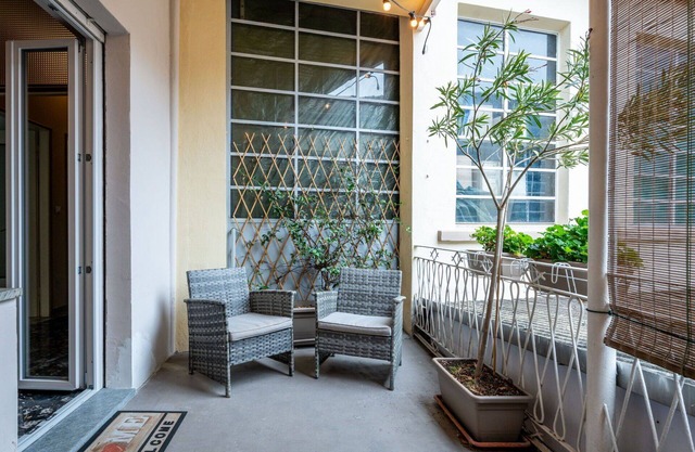 Nice apartment for 6 people with WIFI, TV, terrace, pets allowed and parking
